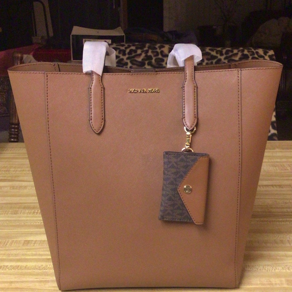 Michael Kors Large Leather Tote